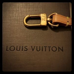 Louis Vuitton Pochette Strap